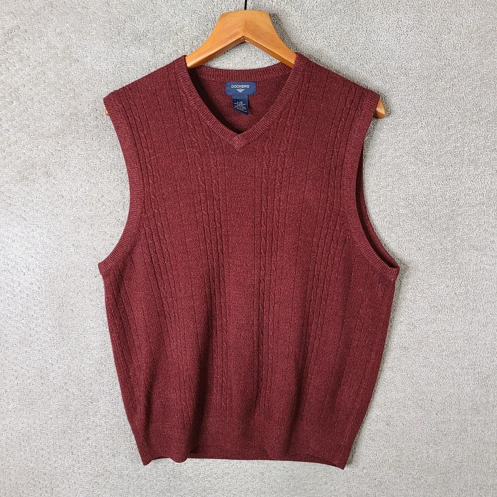 Dockers Sweater Vest Mens Large Maroon Cable Knit V Neck Acrylic Casual Layering